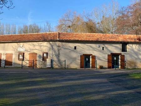 salle exterieure chatillon