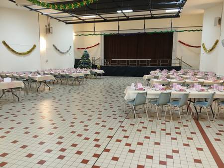salle tables couhe