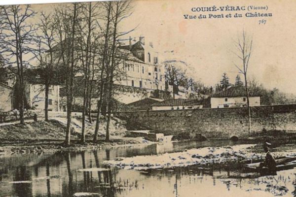 vue-du-pont-et-du-chateau-couhe20F3CBDB-9CDE-C688-B0FC-461320682C3A.jpg